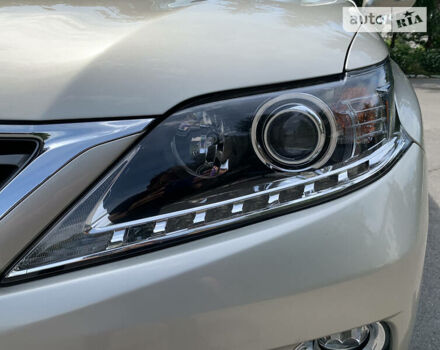 Бежевый Лексус РХ, объемом двигателя 3.5 л и пробегом 56 тыс. км за 25900 $, фото 20 на Automoto.ua