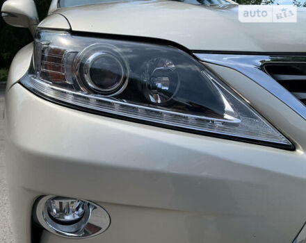 Бежевый Лексус РХ, объемом двигателя 3.5 л и пробегом 56 тыс. км за 25900 $, фото 19 на Automoto.ua