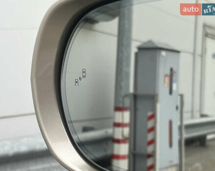 Бежевый Лексус РХ, объемом двигателя 3.46 л и пробегом 160 тыс. км за 18500 $, фото 12 на Automoto.ua