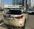 Бежевий Лексус РХ, об'ємом двигуна 2 л та пробігом 166 тис. км за 24999 $, фото 9 на Automoto.ua