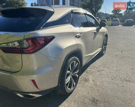 Бежевий Лексус РХ, об'ємом двигуна 2 л та пробігом 178 тис. км за 31000 $, фото 15 на Automoto.ua