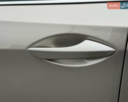 Бежевый Лексус РХ, объемом двигателя 3.46 л и пробегом 125 тыс. км за 34900 $, фото 29 на Automoto.ua