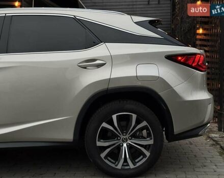 Бежевый Лексус РХ, объемом двигателя 3.46 л и пробегом 125 тыс. км за 34900 $, фото 5 на Automoto.ua