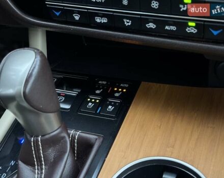 Бежевый Лексус РХ, объемом двигателя 3.46 л и пробегом 125 тыс. км за 34900 $, фото 23 на Automoto.ua