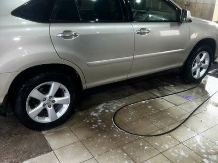 Бежевый Лексус РХ, объемом двигателя 3.3 л и пробегом 340 тыс. км за 7900 $, фото 1 на Automoto.ua