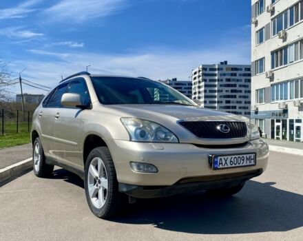 Бежевый Лексус РХ, объемом двигателя 3.3 л и пробегом 200 тыс. км за 10000 $, фото 1 на Automoto.ua