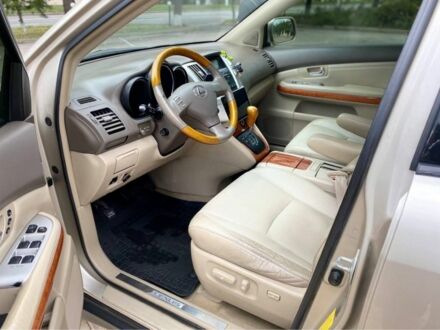 Бежевый Лексус РХ, объемом двигателя 3.5 л и пробегом 254 тыс. км за 8650 $, фото 1 на Automoto.ua