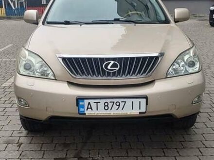 Бежевый Лексус РХ, объемом двигателя 3.46 л и пробегом 246 тыс. км за 11200 $, фото 1 на Automoto.ua