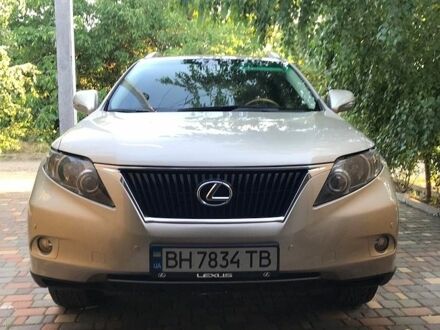 Бежевый Лексус РХ, объемом двигателя 3.5 л и пробегом 145 тыс. км за 17500 $, фото 1 на Automoto.ua