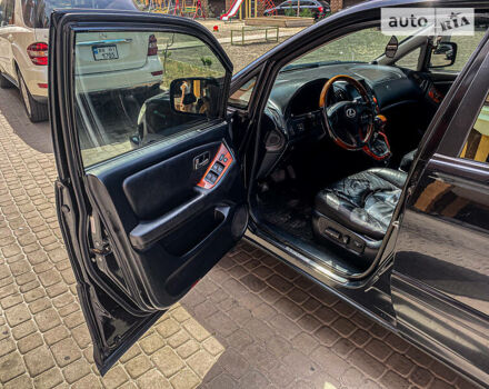 Черный Лексус РХ, объемом двигателя 3 л и пробегом 300 тыс. км за 7500 $, фото 17 на Automoto.ua