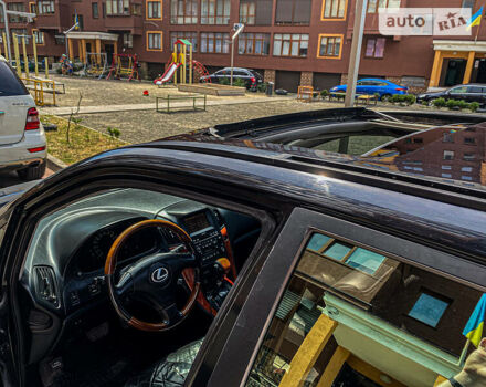 Черный Лексус РХ, объемом двигателя 3 л и пробегом 300 тыс. км за 7500 $, фото 23 на Automoto.ua