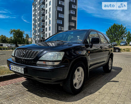 Черный Лексус РХ, объемом двигателя 3 л и пробегом 300 тыс. км за 7500 $, фото 2 на Automoto.ua