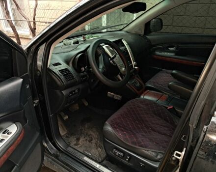 Черный Лексус РХ, объемом двигателя 3.3 л и пробегом 336 тыс. км за 9500 $, фото 2 на Automoto.ua