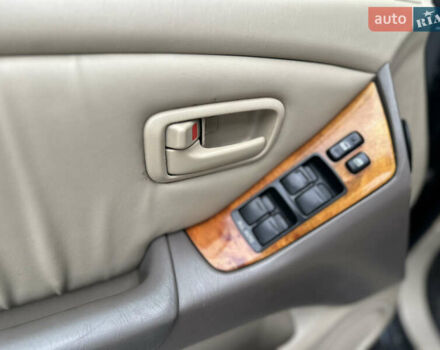 Чорний Лексус РХ, об'ємом двигуна 3 л та пробігом 328 тис. км за 7500 $, фото 11 на Automoto.ua