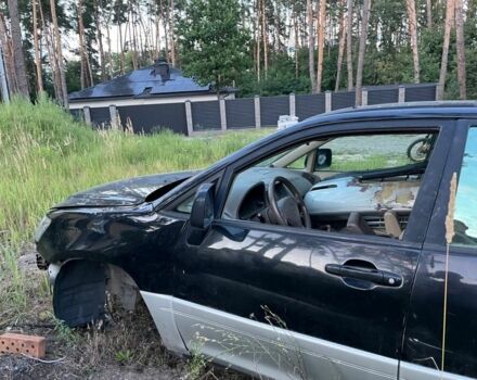 Черный Лексус РХ, объемом двигателя 3 л и пробегом 250 тыс. км за 1200 $, фото 9 на Automoto.ua