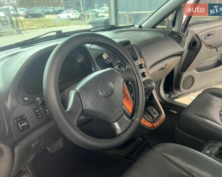 Черный Лексус РХ, объемом двигателя 3 л и пробегом 300 тыс. км за 4999 $, фото 31 на Automoto.ua