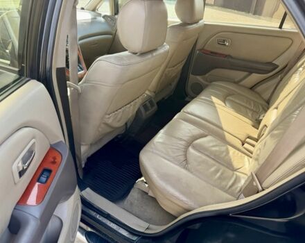 Чорний Лексус РХ, об'ємом двигуна 3 л та пробігом 240 тис. км за 5014 $, фото 7 на Automoto.ua