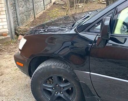 Черный Лексус РХ, объемом двигателя 3 л и пробегом 500 тыс. км за 6500 $, фото 1 на Automoto.ua