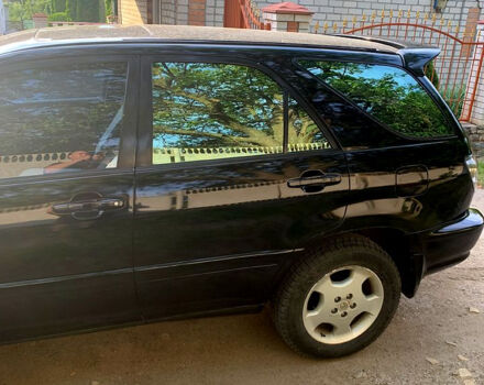 Черный Лексус РХ, объемом двигателя 3 л и пробегом 320 тыс. км за 5600 $, фото 3 на Automoto.ua