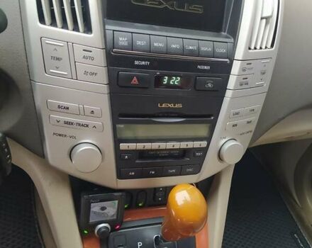 Черный Лексус РХ, объемом двигателя 3.31 л и пробегом 263 тыс. км за 8250 $, фото 5 на Automoto.ua
