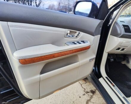 Черный Лексус РХ, объемом двигателя 3.3 л и пробегом 260 тыс. км за 8450 $, фото 8 на Automoto.ua