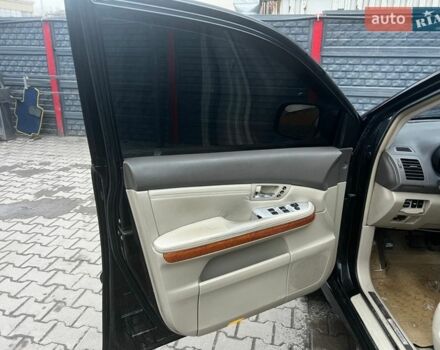 Черный Лексус РХ, объемом двигателя 3.3 л и пробегом 312 тыс. км за 6500 $, фото 6 на Automoto.ua