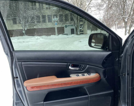 Черный Лексус РХ, объемом двигателя 3 л и пробегом 357 тыс. км за 11000 $, фото 8 на Automoto.ua