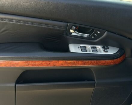 Черный Лексус РХ, объемом двигателя 3.3 л и пробегом 296 тыс. км за 10300 $, фото 14 на Automoto.ua