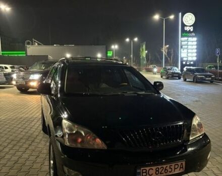 Черный Лексус РХ, объемом двигателя 3.3 л и пробегом 280 тыс. км за 8777 $, фото 1 на Automoto.ua