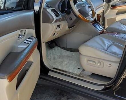 Черный Лексус РХ, объемом двигателя 3.3 л и пробегом 280 тыс. км за 8200 $, фото 5 на Automoto.ua