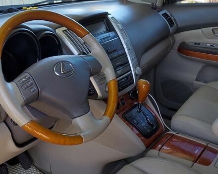 Черный Лексус РХ, объемом двигателя 3.3 л и пробегом 285 тыс. км за 8200 $, фото 3 на Automoto.ua