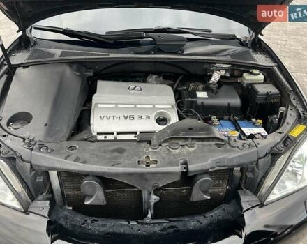 Черный Лексус РХ, объемом двигателя 3.3 л и пробегом 279 тыс. км за 9700 $, фото 7 на Automoto.ua