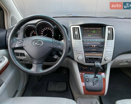 Черный Лексус РХ, объемом двигателя 3 л и пробегом 271 тыс. км за 7900 $, фото 11 на Automoto.ua