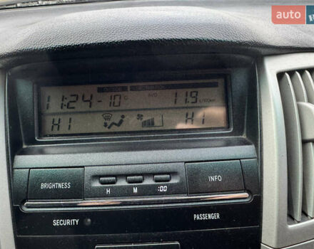 Черный Лексус РХ, объемом двигателя 3 л и пробегом 267 тыс. км за 8400 $, фото 7 на Automoto.ua