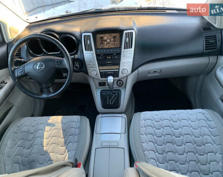 Черный Лексус РХ, объемом двигателя 3.31 л и пробегом 240 тыс. км за 9999 $, фото 9 на Automoto.ua