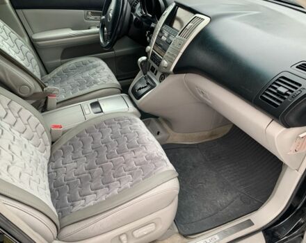 Черный Лексус РХ, объемом двигателя 3.3 л и пробегом 260 тыс. км за 10800 $, фото 6 на Automoto.ua