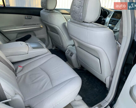 Черный Лексус РХ, объемом двигателя 3.31 л и пробегом 240 тыс. км за 9999 $, фото 10 на Automoto.ua