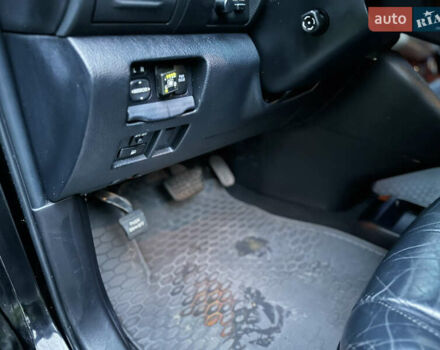 Черный Лексус РХ, объемом двигателя 3.46 л и пробегом 217 тыс. км за 14500 $, фото 34 на Automoto.ua