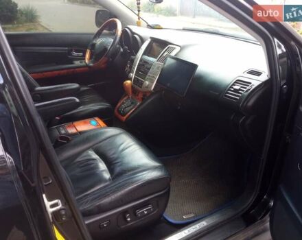 Черный Лексус РХ, объемом двигателя 3.5 л и пробегом 300 тыс. км за 9999 $, фото 3 на Automoto.ua