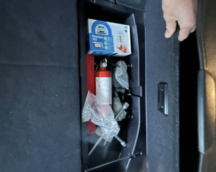 Чорний Лексус РХ, об'ємом двигуна 3.46 л та пробігом 174 тис. км за 11000 $, фото 26 на Automoto.ua