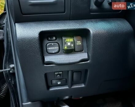 Черный Лексус РХ, объемом двигателя 3.46 л и пробегом 225 тыс. км за 12500 $, фото 19 на Automoto.ua