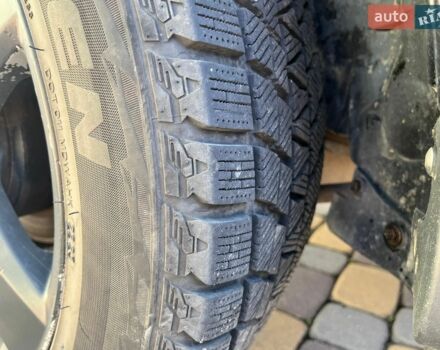 Черный Лексус РХ, объемом двигателя 3.46 л и пробегом 268 тыс. км за 10500 $, фото 11 на Automoto.ua