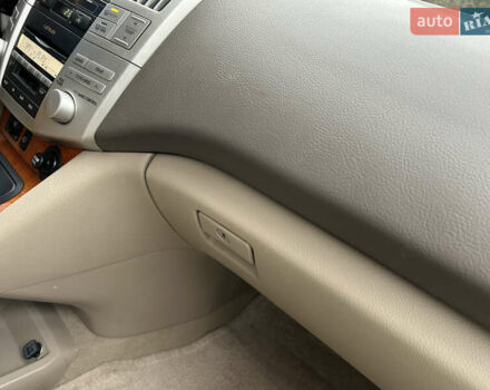 Черный Лексус РХ, объемом двигателя 3.46 л и пробегом 106 тыс. км за 12700 $, фото 27 на Automoto.ua