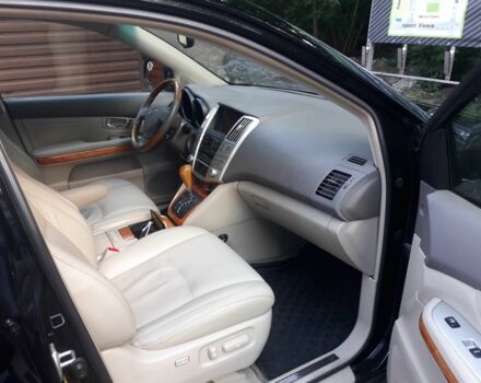 Черный Лексус РХ, объемом двигателя 3.5 л и пробегом 320 тыс. км за 16300 $, фото 2 на Automoto.ua