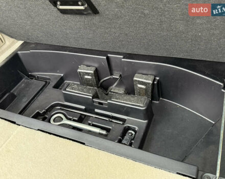 Черный Лексус РХ, объемом двигателя 3.46 л и пробегом 106 тыс. км за 12700 $, фото 44 на Automoto.ua