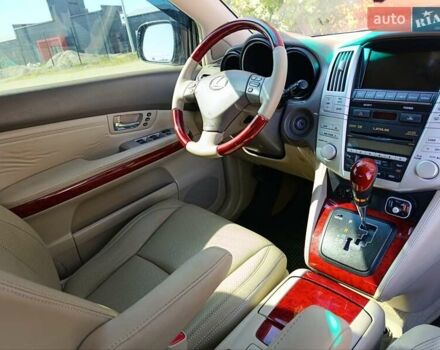 Лексус РХ 2008 в Ивано-Франковске на Automoto.ua Черный Лексус РХ, объемом двигателя 3.46 л и пробегом 186 тыс. км за 14000 $, фото 4 на Automoto.ua