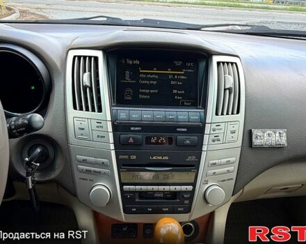 Черный Лексус РХ, объемом двигателя 3.5 л и пробегом 173 тыс. км за 11999 $, фото 10 на Automoto.ua