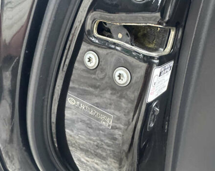 Черный Лексус РХ, объемом двигателя 3.46 л и пробегом 195 тыс. км за 11950 $, фото 138 на Automoto.ua