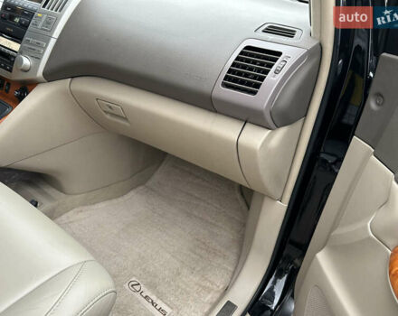 Черный Лексус РХ, объемом двигателя 3.46 л и пробегом 106 тыс. км за 12700 $, фото 26 на Automoto.ua