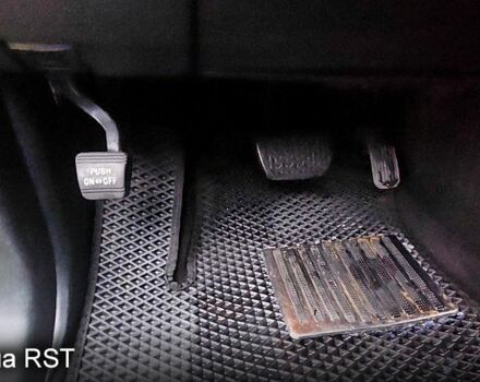 Чорний Лексус РХ, об'ємом двигуна 3.3 л та пробігом 163 тис. км за 12300 $, фото 10 на Automoto.ua